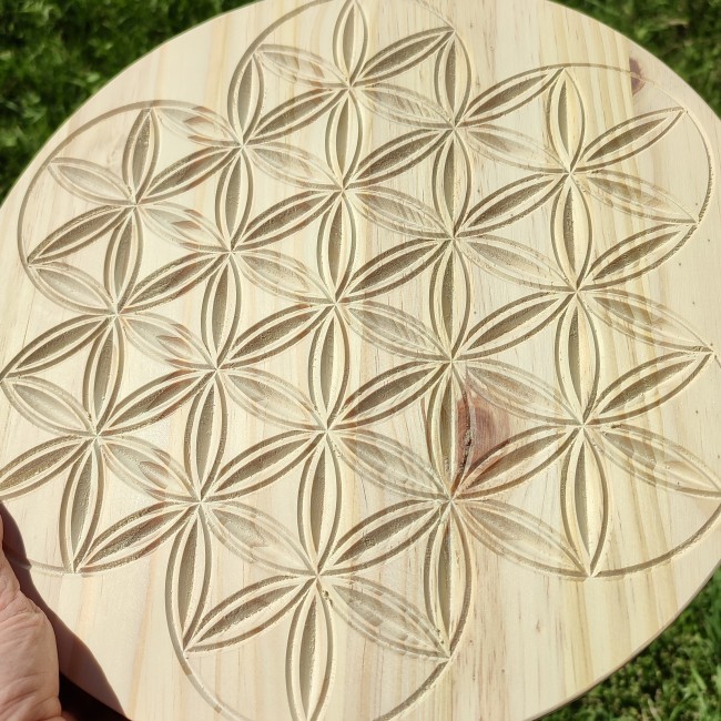 fleur de vie en bois sculptée