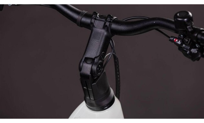 68b7d85e88384630413181 VTC Électrique Cube Nuride Hybrid Performance 600 Easy Entry Shimano Cues 10V 600 Wh 29'' Beige Desert Stone Vert 2026