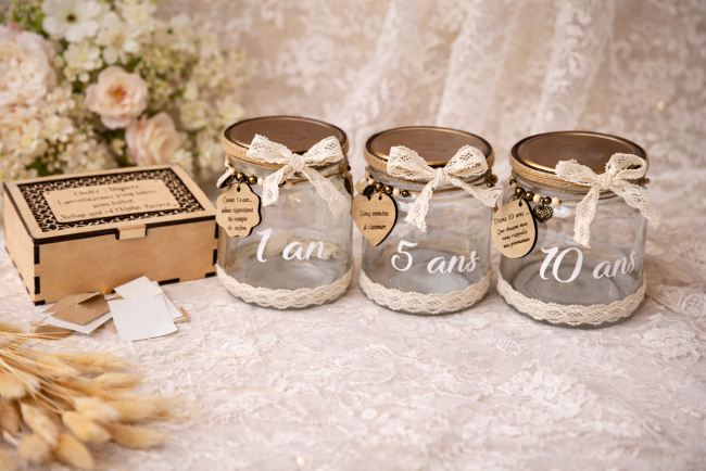Livre d'or original mariage avec 3 pots à messages personnalisés