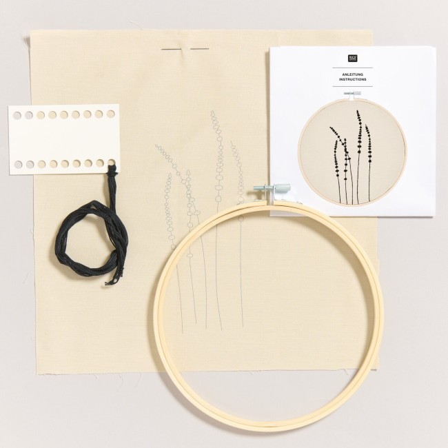 Kit de broderie avec motifs pré-déssinés - "HERBES" Ø20CM Rico Design