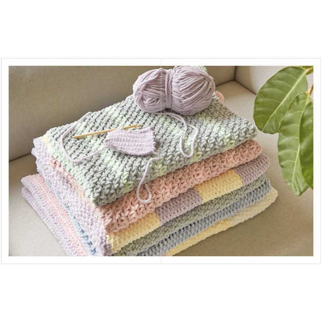 Catalogue Chenillove Baby - Couverture, nid d'ange et doudous pour bébé au tricot et crochet Rico Design