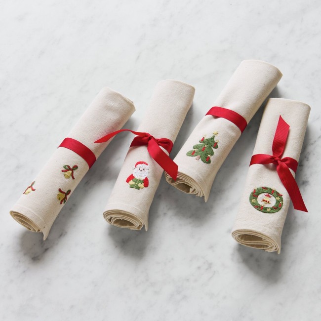 Kit de broderie Stick & Stitch - Père Noël 13 motifs