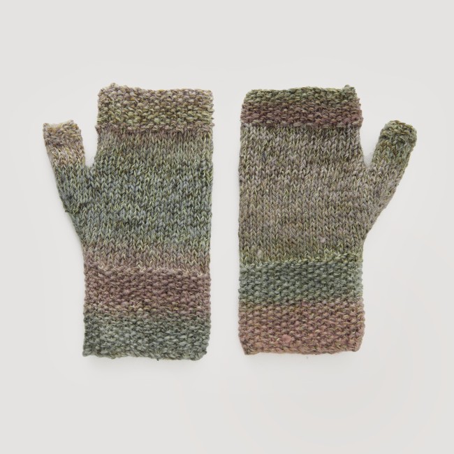 Creative Make It Blümchen - 014 Olive 25 GR 375 M Creative Make It Blümchen - 014 Olive 25 GR 375 M | Little Tricot