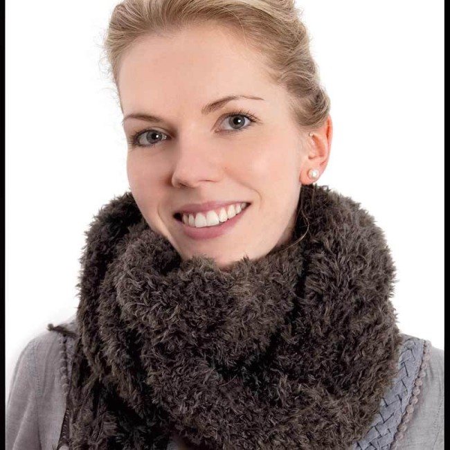 Fashion Fur - 006 Turquoise 50 GR 80 M Rico Design