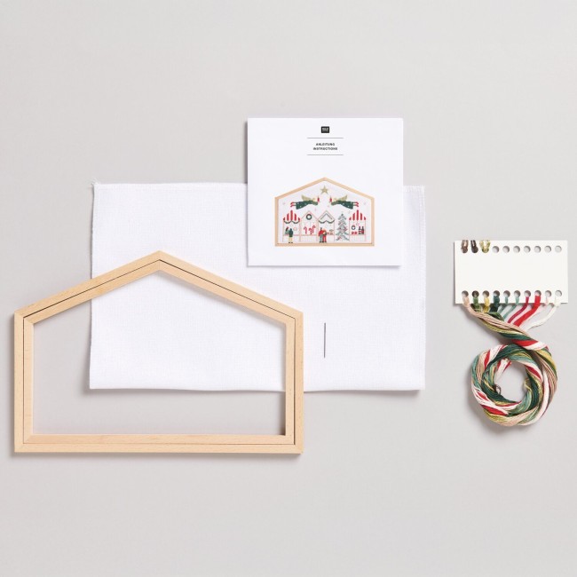 Kit de broderie Point de Croix - Marché de Noël 27,5 x 19  cm