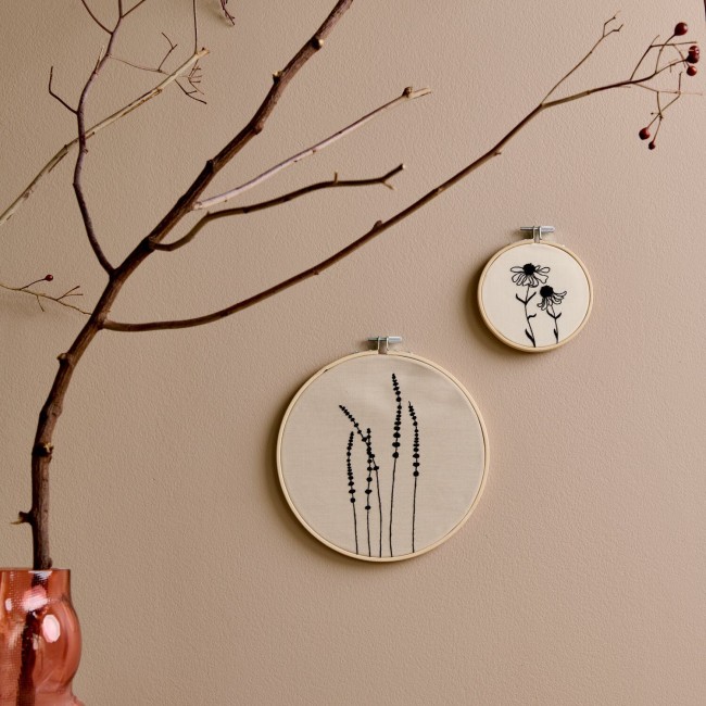 Kit de broderie avec motifs pré-déssinés - "ECHINACEE" Ø10CM Rico Design