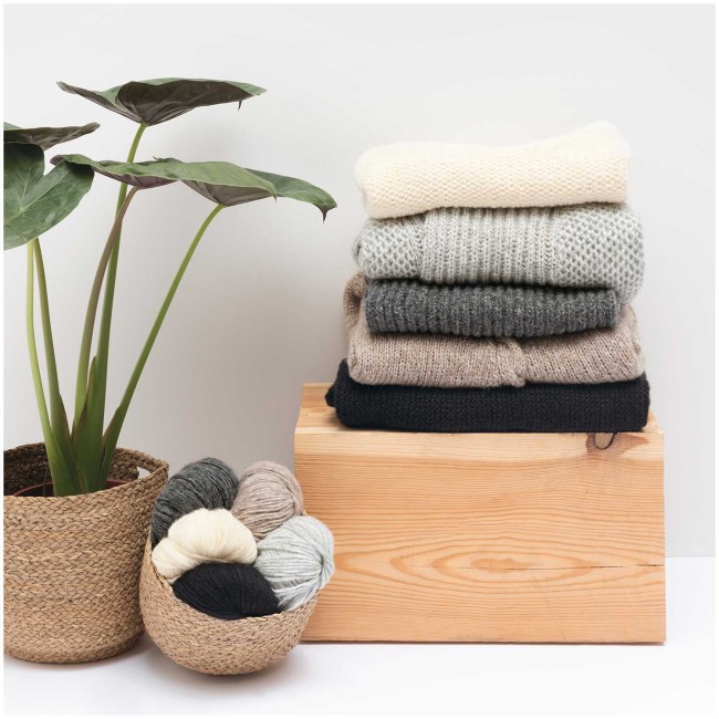 Luxury Baby Alpaga & Merino chunky - Madly in Love - 001 Crème 50 GR 130 M Luxury Baby Alpaga & Merino chunky - Madly in Love - 001 Crème 50 GR 130 M