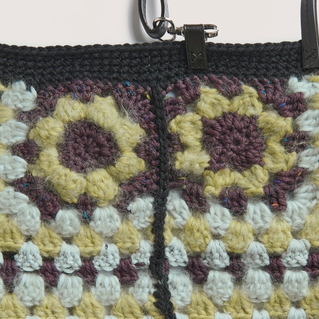 Essentials mega wool chunky - 035 Lime Rico Design