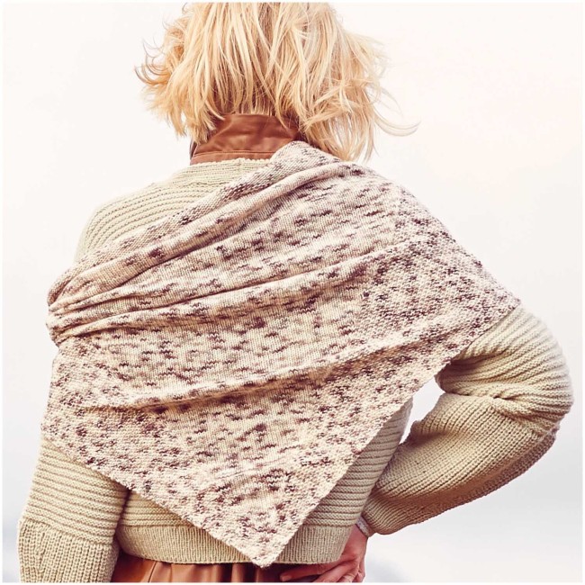 Luxury Hand-Dyed Happiness dk - 011 Gris écheveau 100 GR 390 M Rico Design