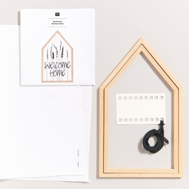 Kit de broderie au point de croix compté - WELCOME HOME HERBES 27 x 16 CM Rico Design Kit de broderie au point de croix compté - WELCOME HOME HERBES 27 x 16 CM Rico Design