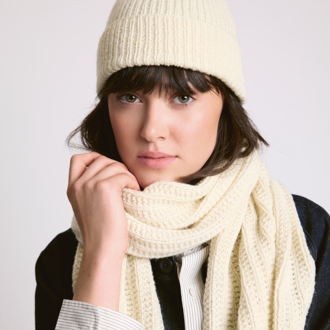 Luxury Merino Supercash dk - 002 Ecru 50 GR 160 M Rico Design