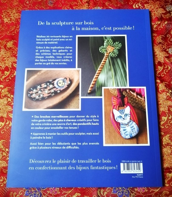 Livre Bijoux en bois de Charlotte Sjöstrand