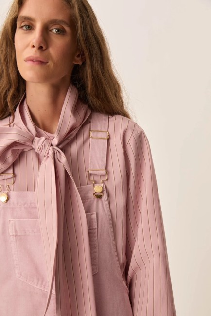 1E260536_00F-ROSE-d_2500x