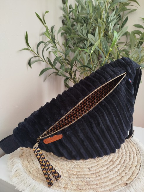 sac banane noir en velours fait main