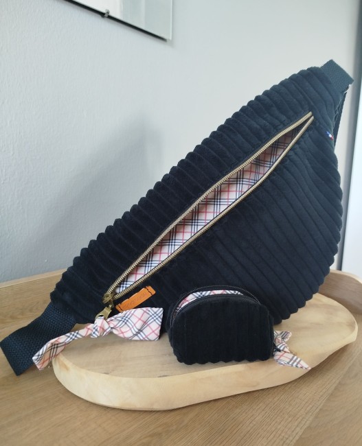 Sac banane femme fait main petit créateur