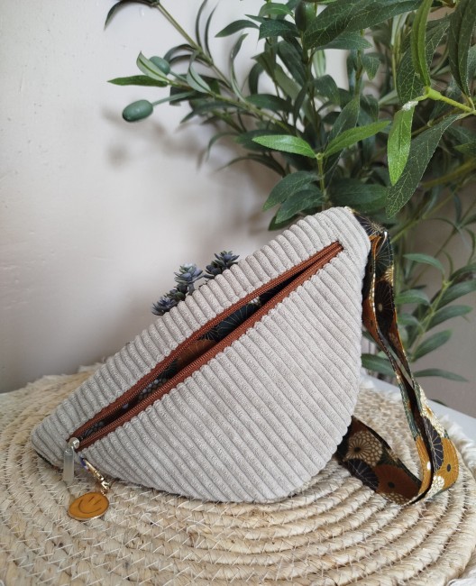 Sac Banane Enfant Beige en Velours Côtelé – Fait Main & Made in France