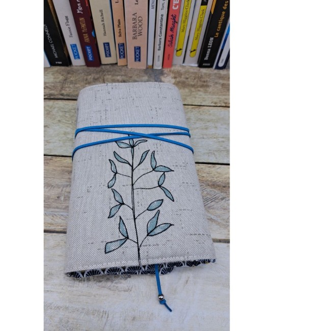 Couverture livre en tissu fait main, couvre-livre de poche, cache couverture en tissu coton - vue 2 Couverture livre en tissu fait main, couvre-livre de poche, cache couverture en tissu coton - vue 2