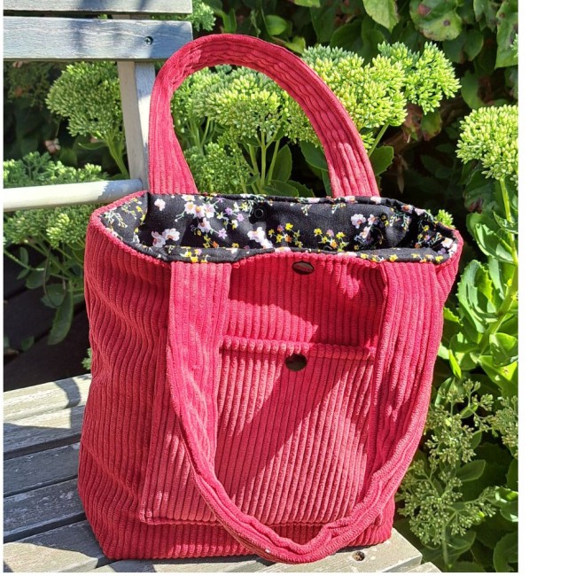 Sac à main fait main, petit sac en tissus velours rouge et coton vue 3 Sac à main fait main, petit sac en tissus velours rouge et coton vue 3