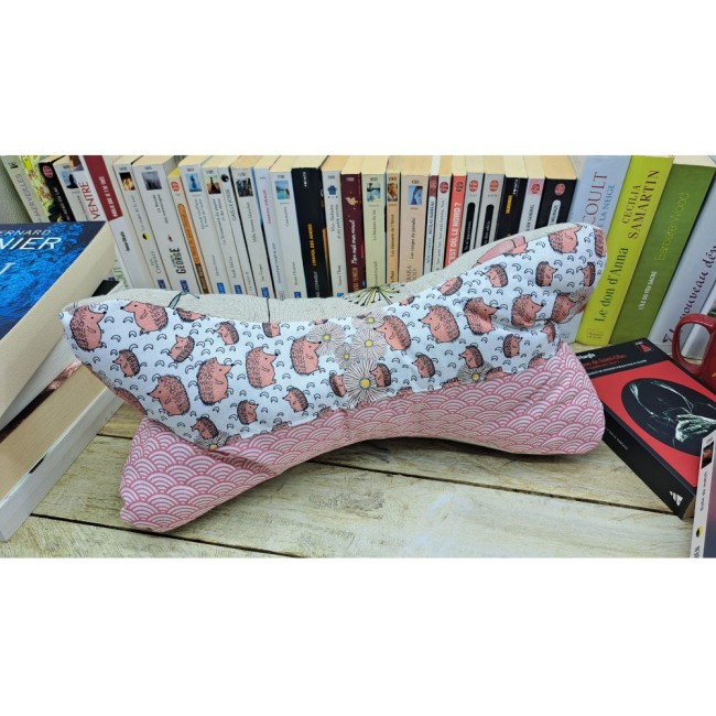 Coussin de lecture fait main, repose livre en tissu coton et velours, support livre - vue 4