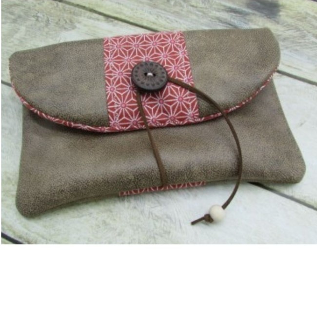 Porte monnaie en tissu personnalisé fait main, double pochette zippée en tissu simili cuir au choix 12 x 17 cm