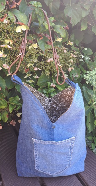 Sac à main en tissu fait main , sac cabas en tissu jeans et coton, anse réglable vue 2