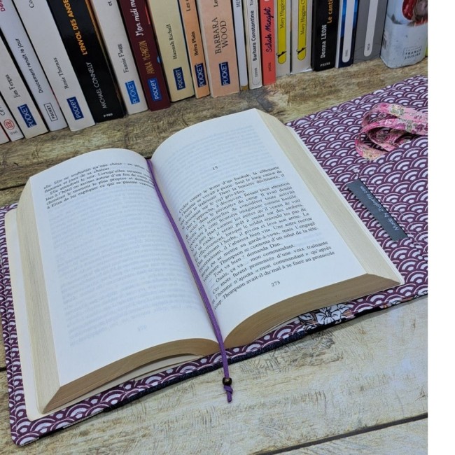 Couverture livre en tissu fait main, couvre livre de poche, cache couverture en tissu coton - vue 5 Couverture livre en tissu fait main, couvre livre de poche, cache couverture en tissu coton - vue 5