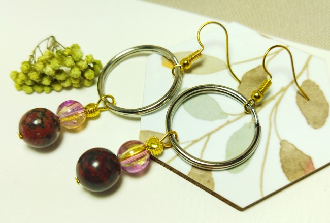 Boucles d'oreilles pendantes "Éclat de Jaspe" -  Jaspe Léopard, Verre Mauve & Anneaux Argent Ancien