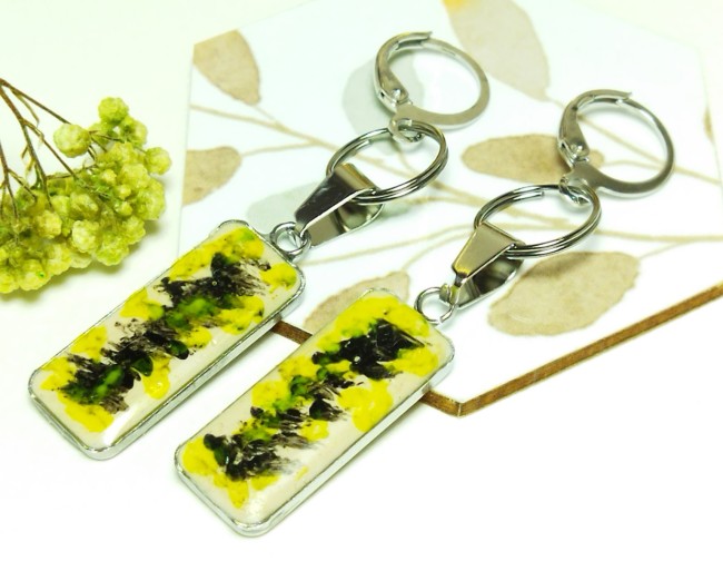 Boucles d'oreilles "Éclat de Lumière" -  Cabochons pictureaux abstraits jaune & noir