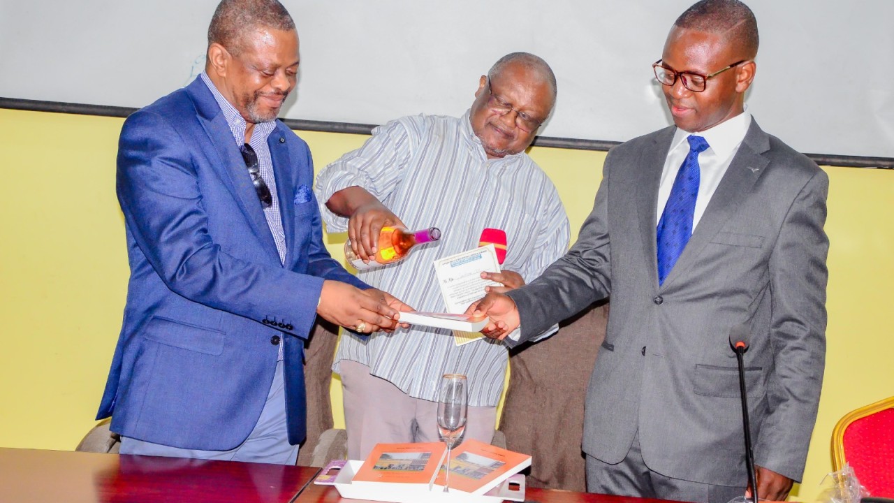 Lecture publique du recueil Audaces & Vertiges à l’Université Pédagogique Nationale de Kinshasa