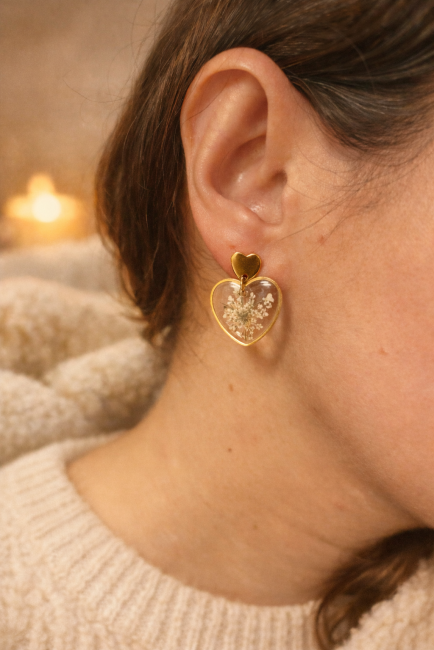 Boucles d’oreilles  inclusion fleurs séchées carottes sauvages