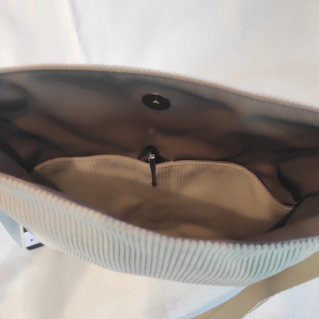 pochette bandoulière velours côtelé beige 3