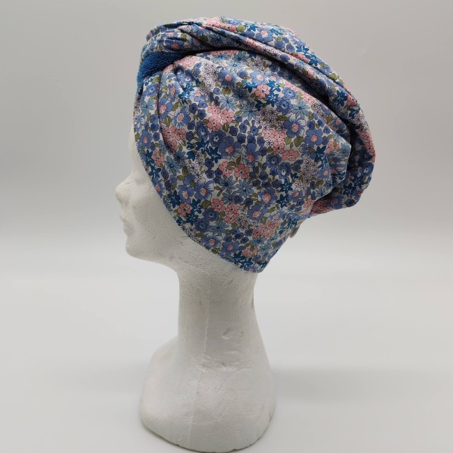 serviette cheveux éponge bambou bleue petites fleurs 2