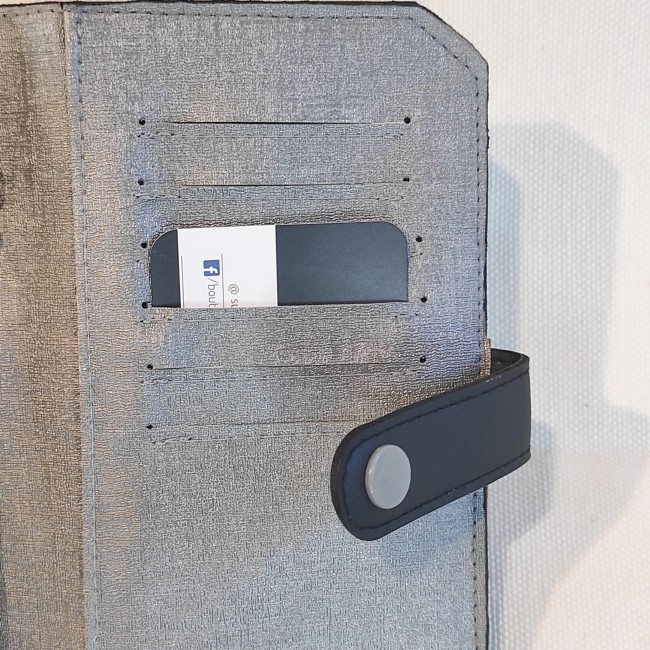 purse pal livret simili effet fourrure noir et blanc 4