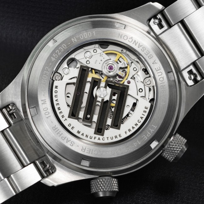 lip-manufacture-type-14-676032 (5)