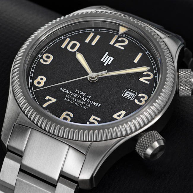 lip-manufacture-type-14-676032 (4)