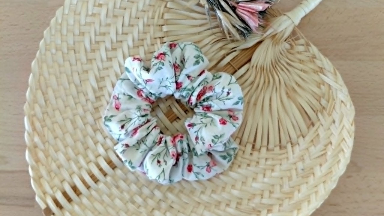 Chouchou Rosalie fleuri fait main roses romantique