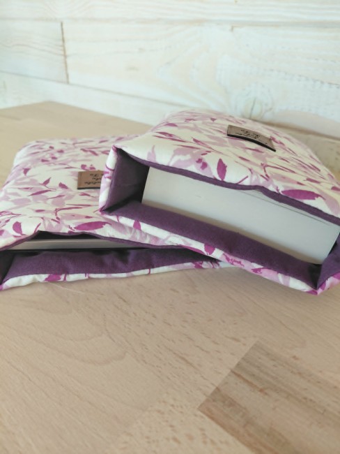 housse livre avec liseuse 7 pouces tissu