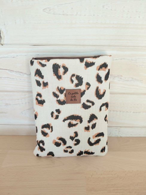 housse de livre Savane faite main en coton motif léopard