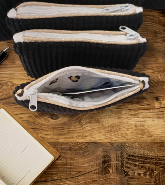 porte-monnaie-wild-ouvert-seul