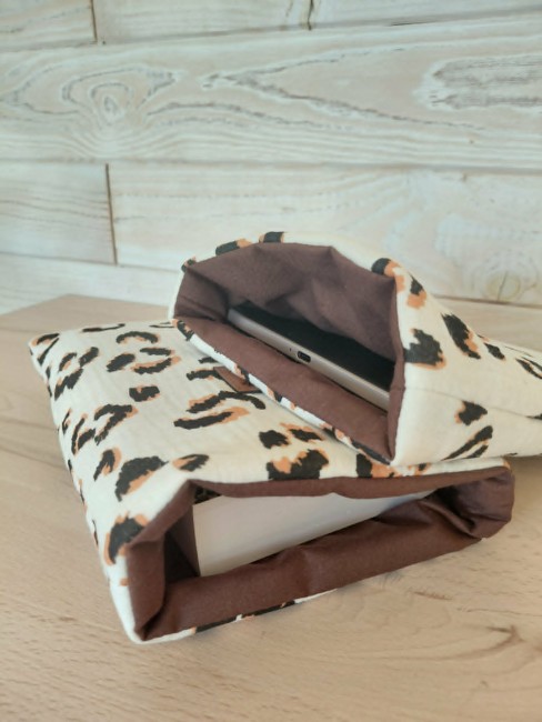 détail tissu coton imprimé léopard de la housse Savane