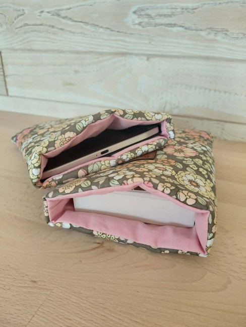 intérieur en coton rose de la housse de livre Vintage