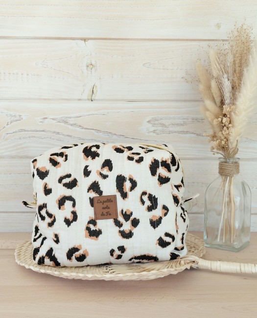 trousse-de-toilette-savane-devant Trousse de toilette léopard Savane faite main