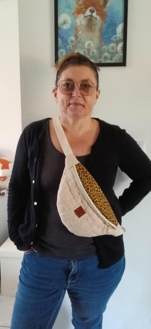 Sac Banane Fauve porter