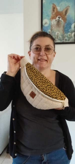 Sac Banane Fauve porter devant