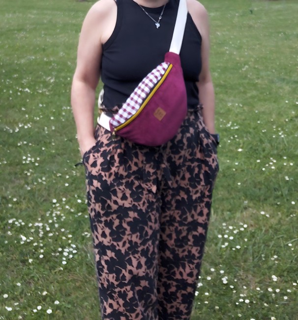 sac-banane-vichy-bordeaux
