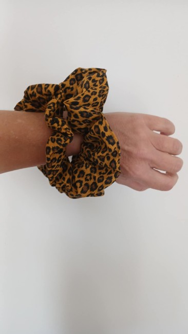 Chouchou Pailleté Doré main