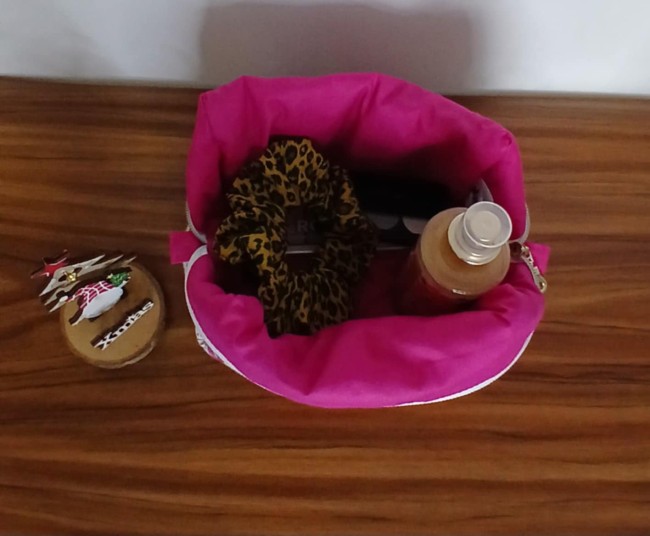 trousse-de-toilette-pink-flower-dessus