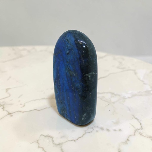 Labradorite labradorite