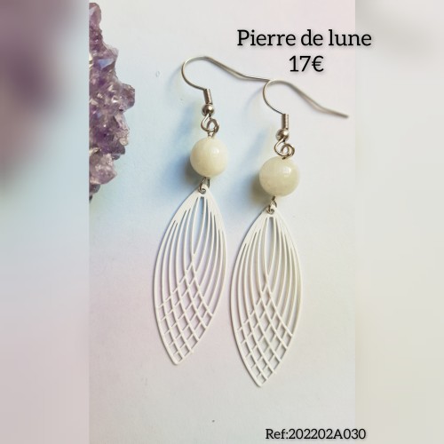 Boucles d'oreilles estampes goutte et Pierre de lune